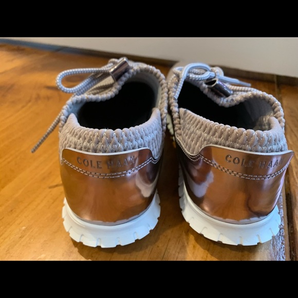 Cole Haan- Zerogrand Quilted sneaker! - Picture 6 of 11